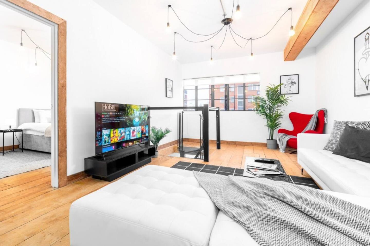 Loft Style Apartment - Near City Centre - Smart Tv- Wifi - Parking - Top Rated - 3Nt バーミンガム エクステリア 写真